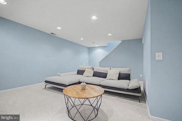 402 FAIR HILL CT, Annapolis, MD 21403