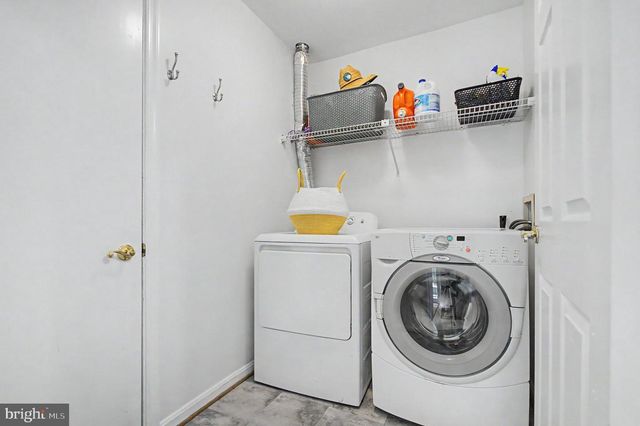 402 FAIR HILL CT, Annapolis, MD 21403
