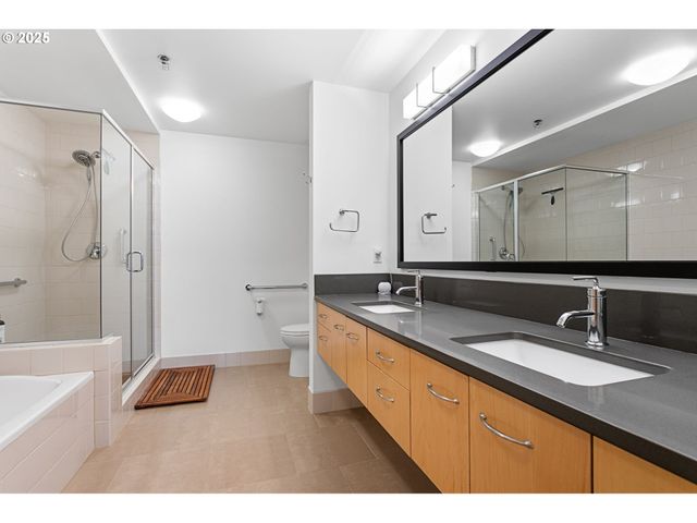 1221 Sw 10TH Ave 1412, Portland, OR 97205