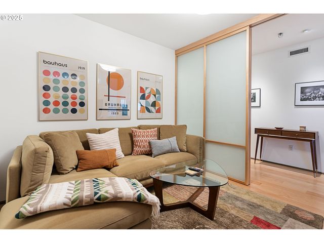 1221 Sw 10TH Ave 1412, Portland, OR 97205