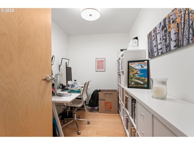 1221 Sw 10TH Ave 1412, Portland, OR 97205