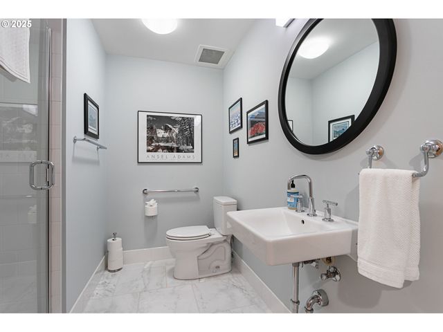 1221 Sw 10TH Ave 1412, Portland, OR 97205