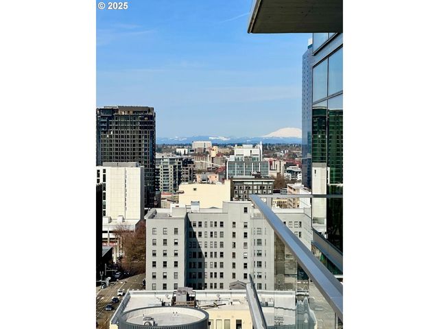 1221 Sw 10TH Ave 1412, Portland, OR 97205