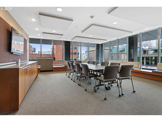 1221 Sw 10TH Ave 1412, Portland, OR 97205