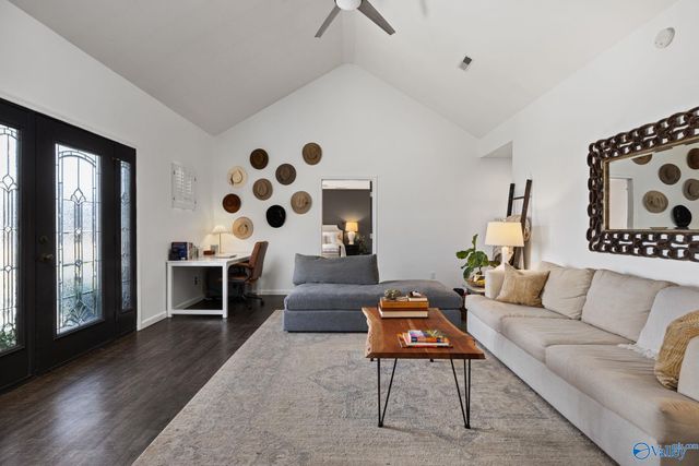 3242 County Road 11, Florence, AL 35633