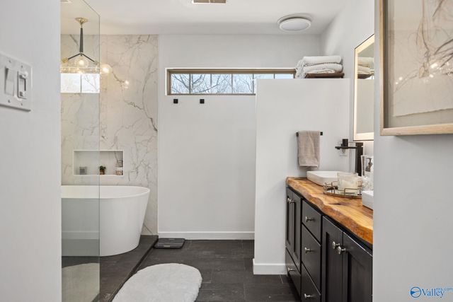 3242 County Road 11, Florence, AL 35633