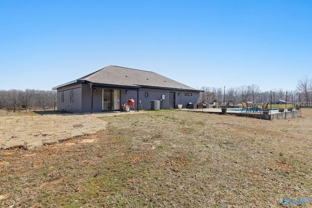3242 County Road 11, Florence, AL 35633