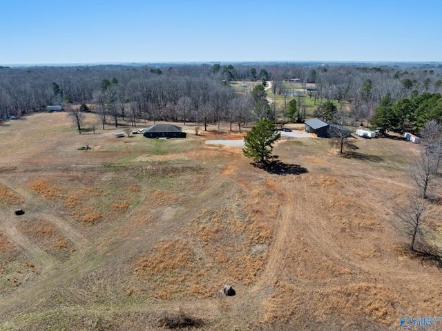 3242 County Road 11, Florence, AL 35633