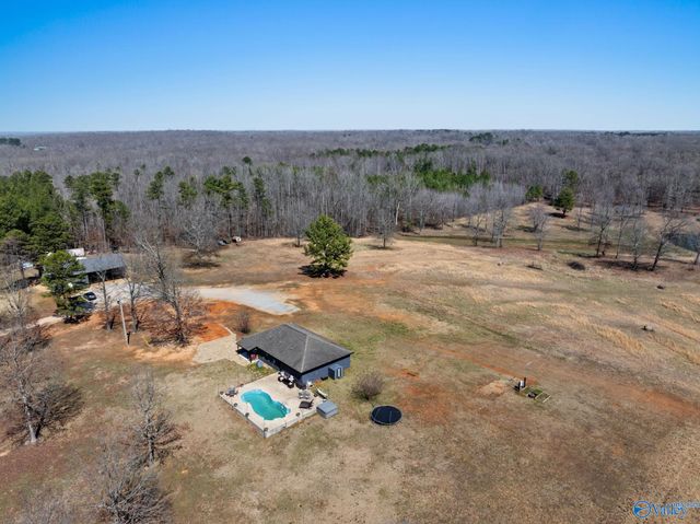3242 County Road 11, Florence, AL 35633