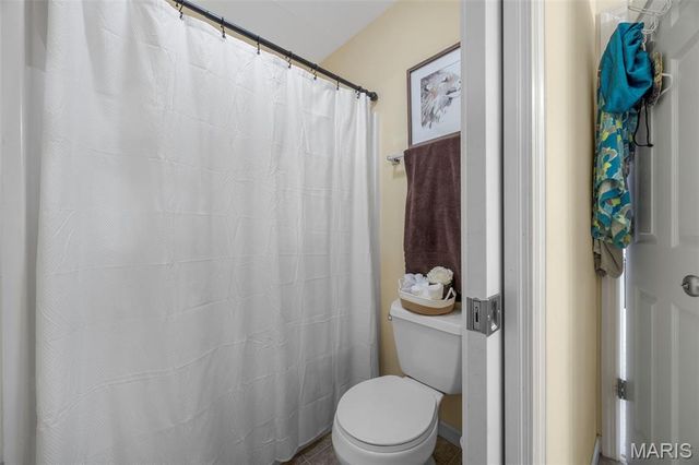 24 Milton Brennan Manor Court, Wentzville, MO 63385