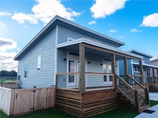 106 & 110 Landry Circ, Rockport, TX 78382