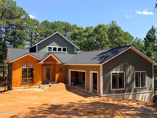 10 Overcup Lane, Pinehurst, NC 28374