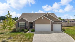 7855 Rolling Green Drive, Plainfield, IN 46168