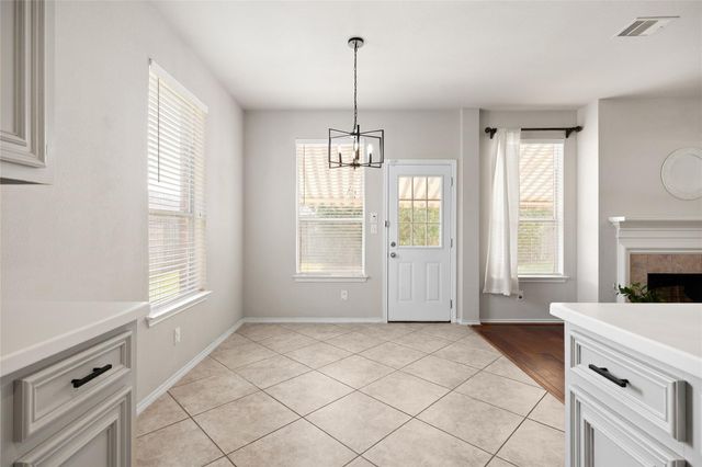 9611 Oxford Grove Drive, Houston, TX 77095