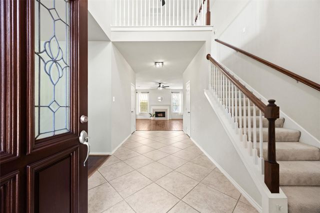 9611 Oxford Grove Drive, Houston, TX 77095