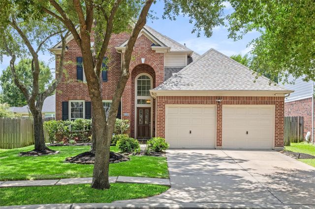 9611 Oxford Grove Drive, Houston, TX 77095