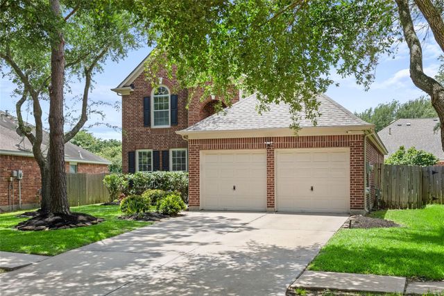 9611 Oxford Grove Drive, Houston, TX 77095