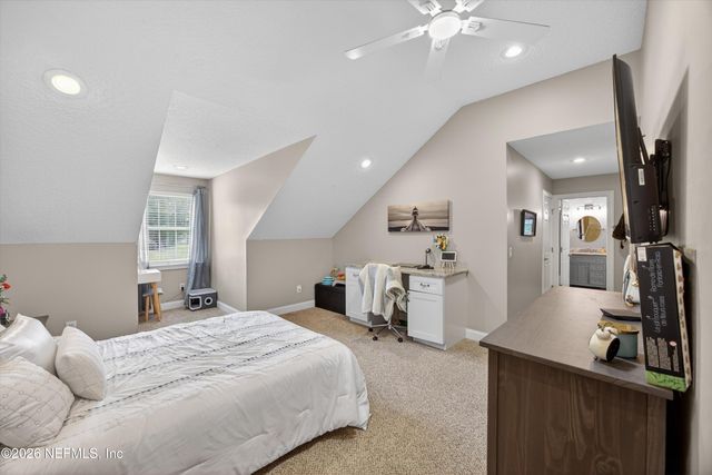1806 LAKEDGE Drive, Middleburg, FL 32068