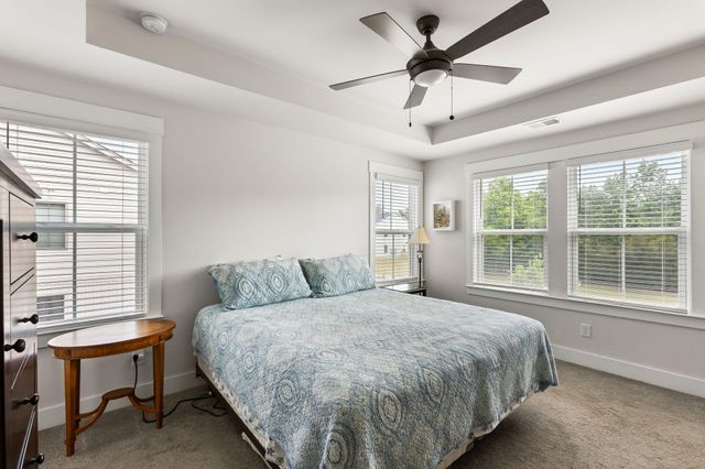 7789 Park Gate Drive, North Charleston, SC 29418