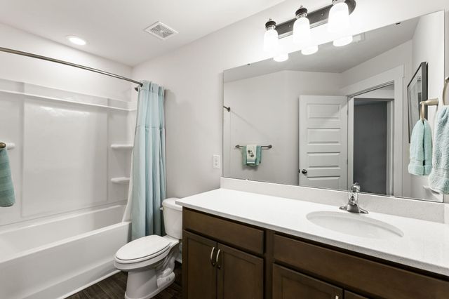 7789 Park Gate Drive, North Charleston, SC 29418