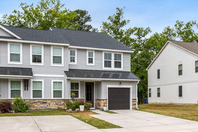 7789 Park Gate Drive, North Charleston, SC 29418