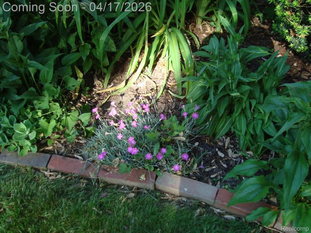 432 Kingsbury Avenue, Dearborn, MI 48128