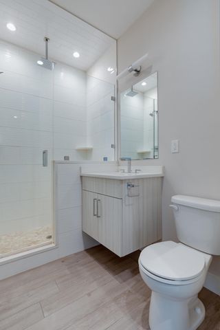 7 Baker Ct 2, Boston, MA 02125