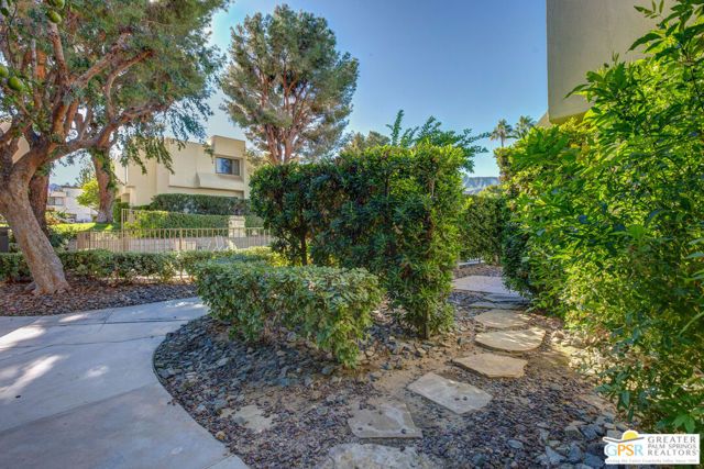 48734 Desert Flower Drive, Palm Desert, CA 92260