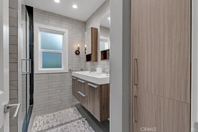 4716 Tyrone Avenue, Sherman Oaks, CA 91423