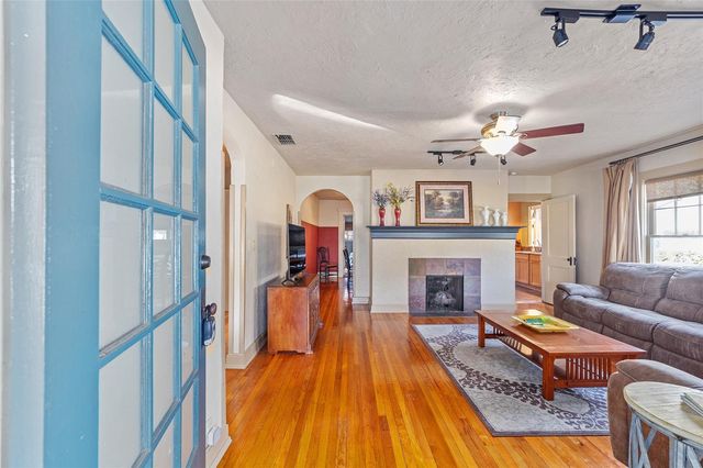 114 NE 11TH AVENUE, Ocala, FL 34470