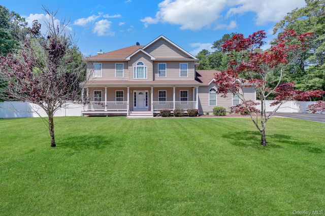 144 Mill Road, Yaphank, NY 11980