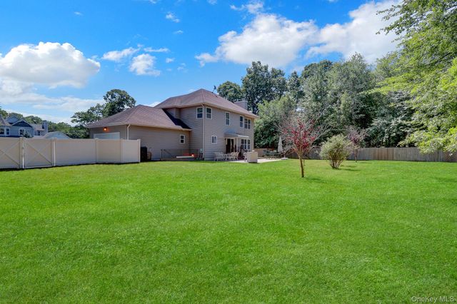 144 Mill Road, Yaphank, NY 11980
