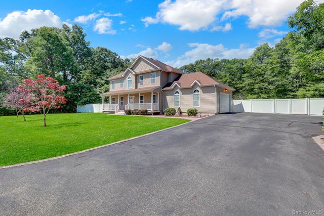 144 Mill Road, Yaphank, NY 11980