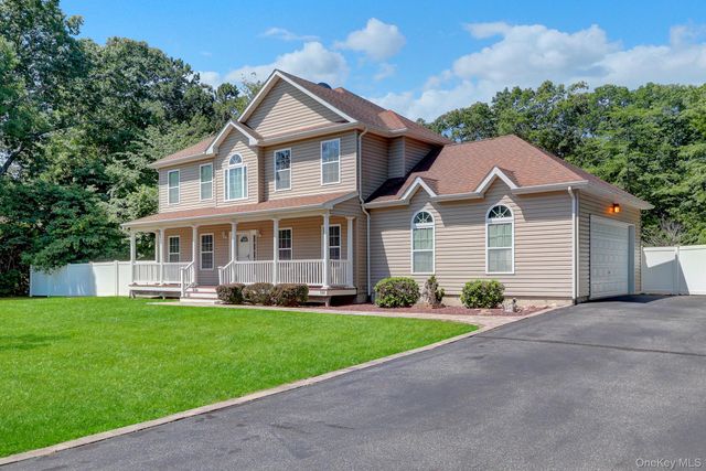 144 Mill Road, Yaphank, NY 11980