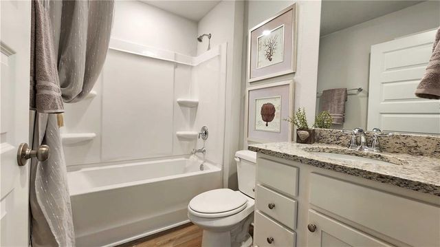 8339 Ellen's Cove Drive, Grand Bay, AL 36541