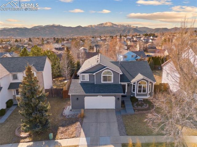 8338 Andrus Drive, Colorado Springs, CO 80920