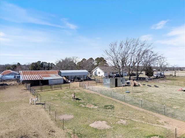 18121 Holt Road, Lincoln, AR 72744