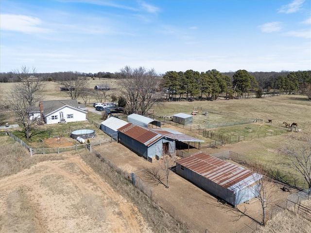 18121 Holt Road, Lincoln, AR 72744