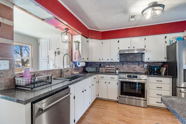 18121 Holt Road, Lincoln, AR 72744