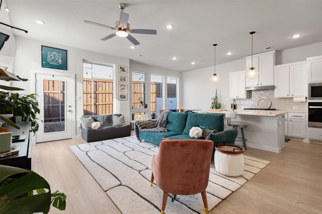 114 Enclave Way, Richardson, TX 75082