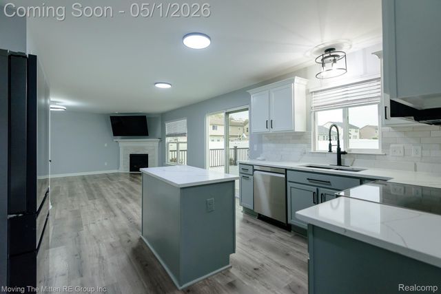 2039 Carson Lane, Frenchtown Township, MI 48162