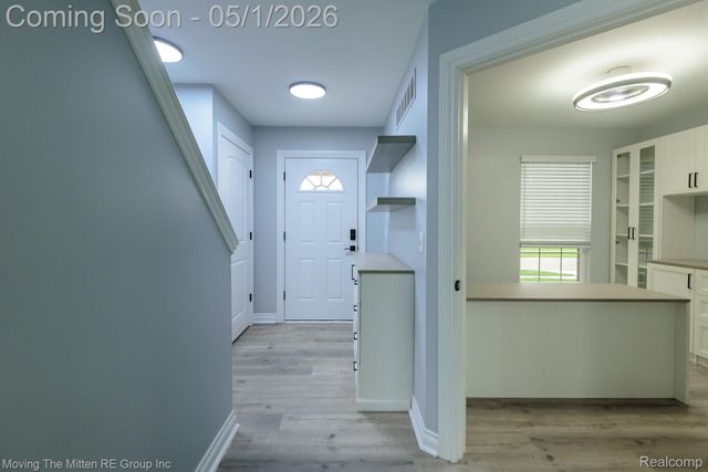 2039 Carson Lane, Frenchtown Township, MI 48162