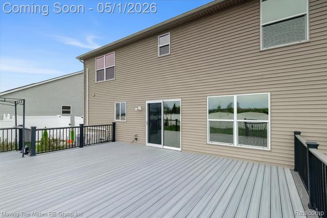 2039 Carson Lane, Frenchtown Township, MI 48162