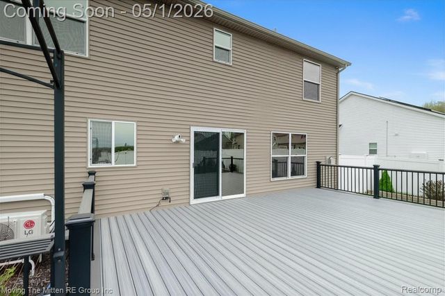 2039 Carson Lane, Frenchtown Township, MI 48162