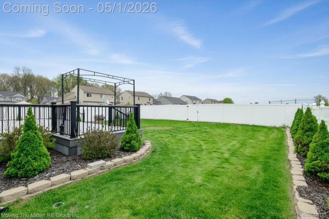 2039 Carson Lane, Frenchtown Township, MI 48162