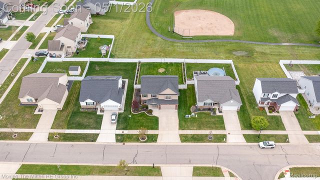 2039 Carson Lane, Frenchtown Township, MI 48162