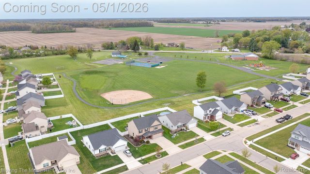 2039 Carson Lane, Frenchtown Township, MI 48162