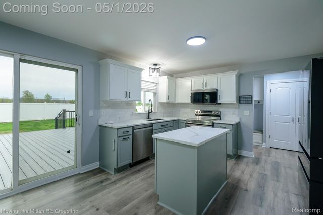 2039 Carson Lane, Frenchtown Township, MI 48162