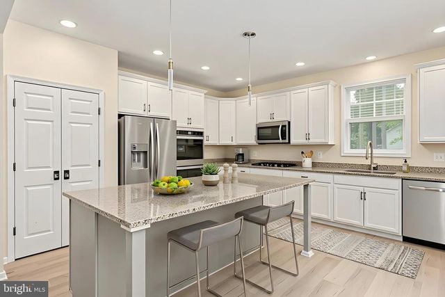 30 SOUTHERN VIEW DR, Stafford, VA 22554