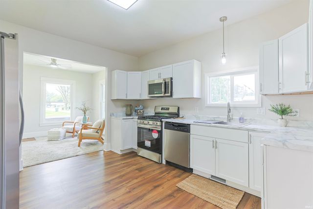 22761 Ardmore Trail, South Bend, IN 46628
